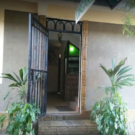 Cingaki Hotel Mombasa Eksteriør bilde