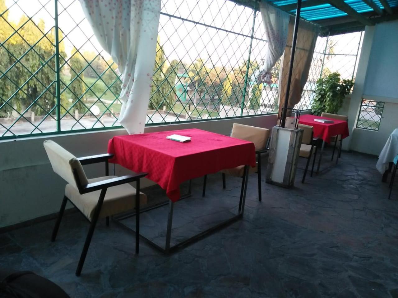 Cingaki Hotel Mombasa Eksteriør bilde